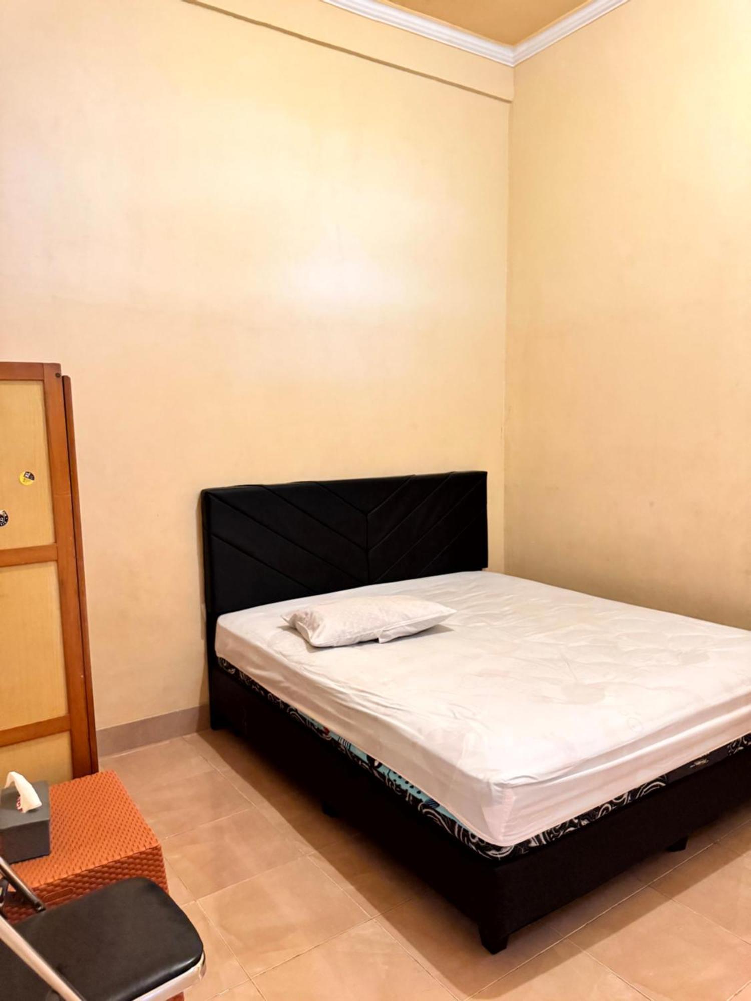 Bougenville Homestay Lembar  Extérieur photo